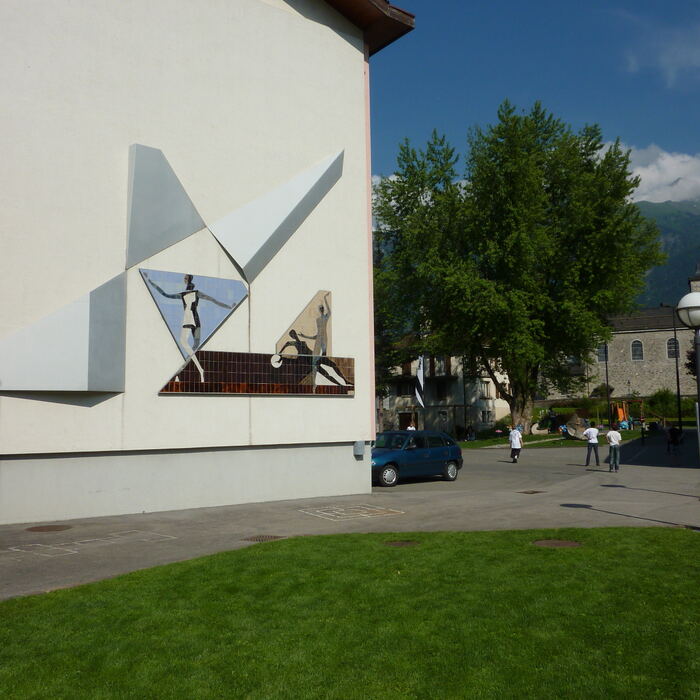 p1000876